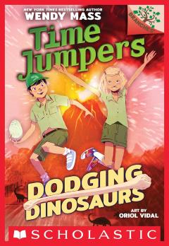 Dodging Dinosaurs: A Branches Book (Time Jumpers #4)
